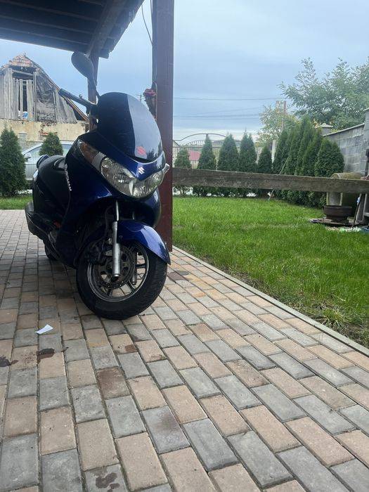 Suzuki Burgman 200