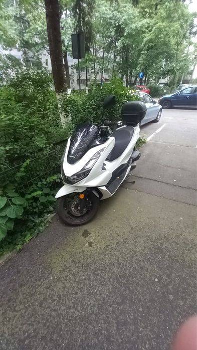 Scuter honda pcx 125 cm