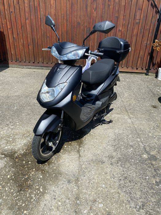 Scuter electric Z-Tech ZT-27C *Fara permis*