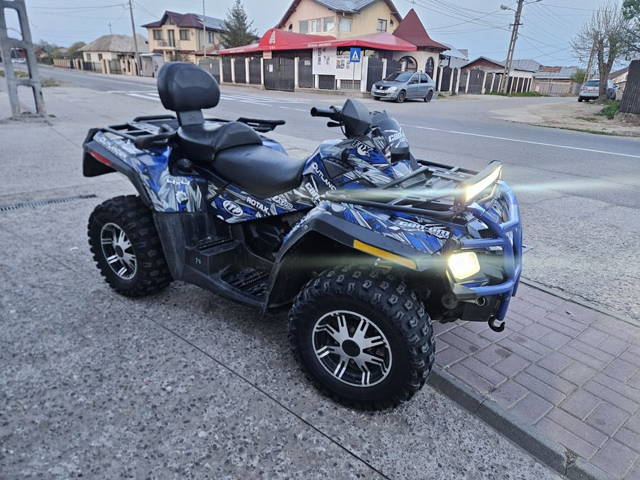 CAN AM outlander 800r