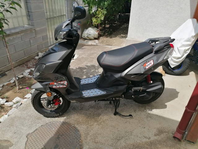 Scuter Explorer Speed 50cc 4 timpi an 2019