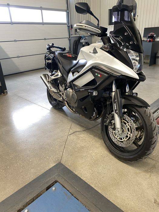 Honfa vfr800x crossruner