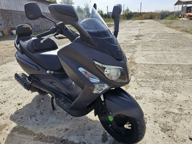 Scuter SYM GTS 300 I EVO