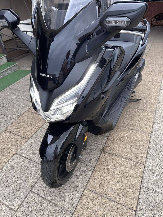 Scuter Honda Forza 125