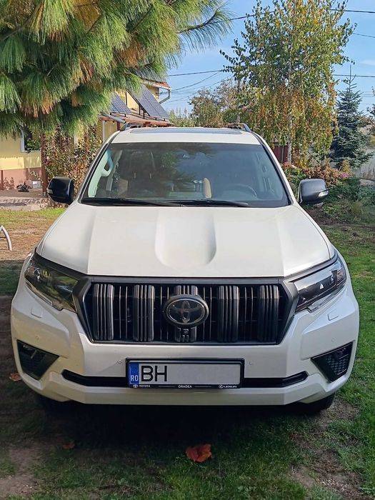 Toyota Land Cruiser 2.8l D 204 CP Luxury Black Matte Edition Preț NET