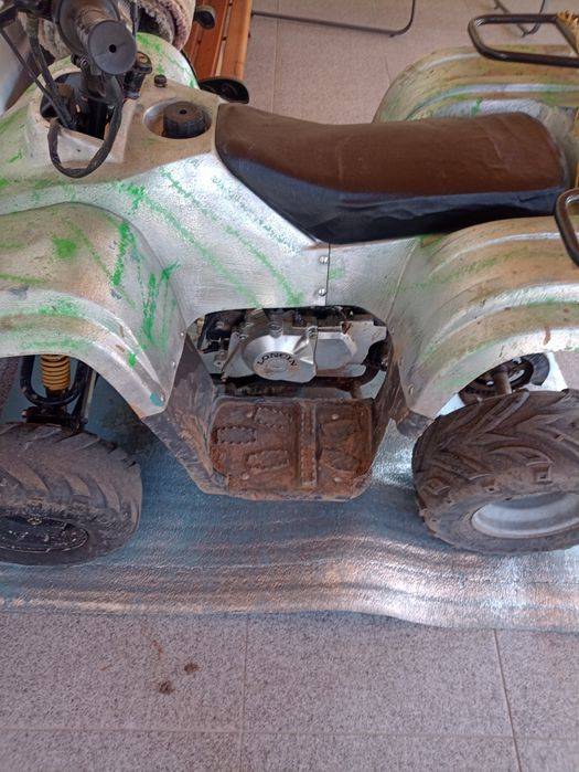 Vând atv 125   automat
