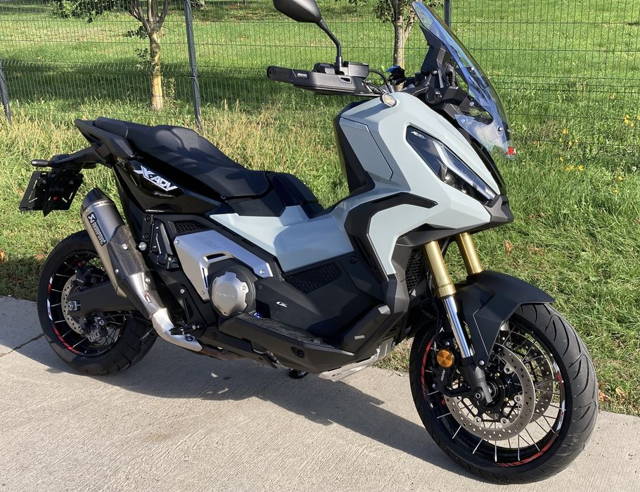 Honda X-ADV  2024 - 750 cm - Automat- Garantie