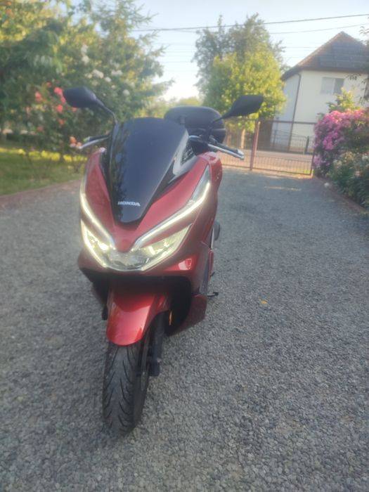 Scuter Honda PCX 125 2018