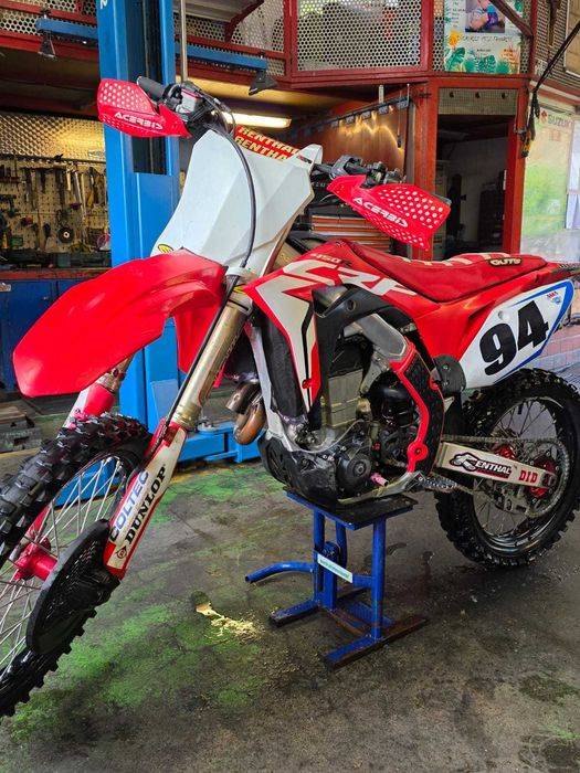 Honda CRF 450R 2020 (Akrapovic,3 Mape De Putere,Full Protectii Carbon)