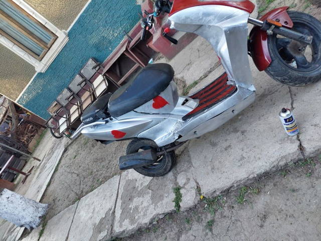 De vânzare scuter  Kymco agility 125cc