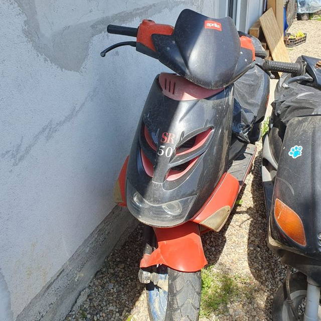 De vânzare scuter pe injector