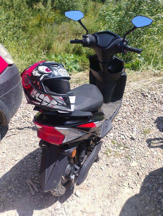 Vand scuter electric