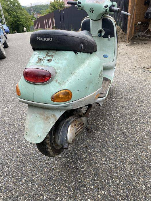 Piaggio vespa , scuter retro