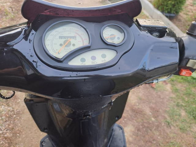 Vând scuter 49 cc 4t