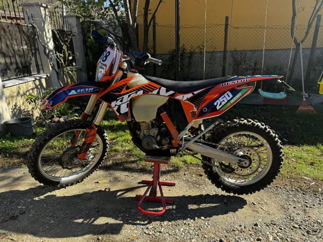 Ktm exc 250 f 2012(sxf exc rmz yzf crf)
