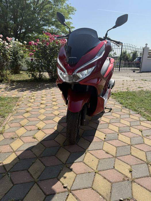 Honda   pcx  125