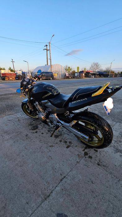 Vând honda hornet pc36 35kw