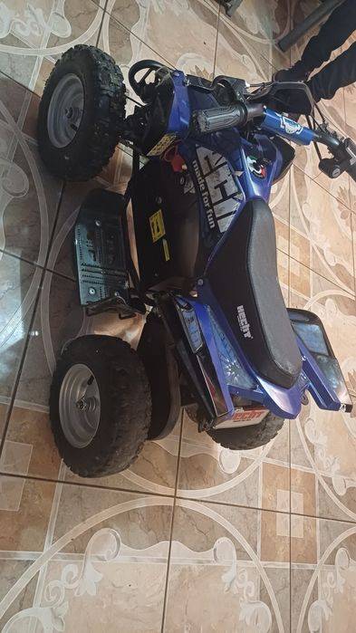 Vând ATV Electric