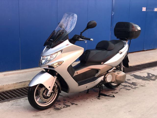 Maxiscuter Kymco Xcityng 500