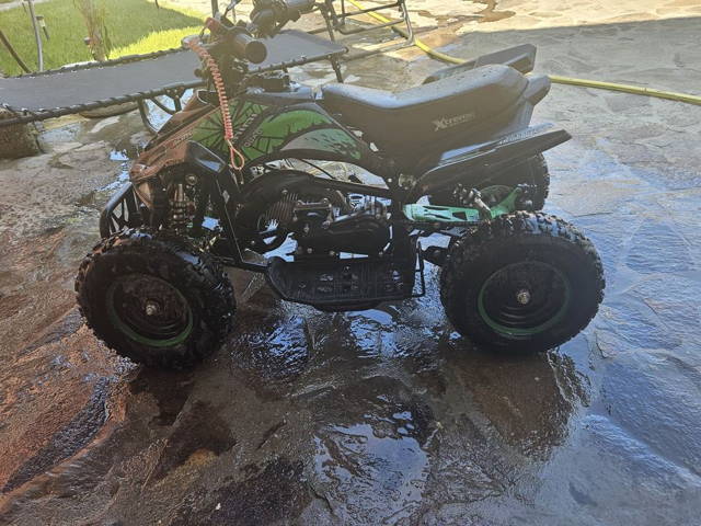 Vând ATV in 2 timpi