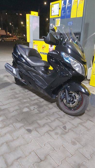 Suzuki burgman AN400