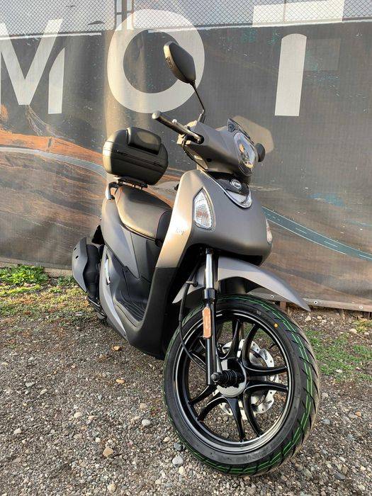 Scuter SYM Symphony , 125 cc, Cu Top - case ! Permis categoria B.