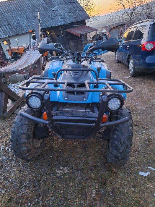 Vând atv Linhai în stare foarte bună