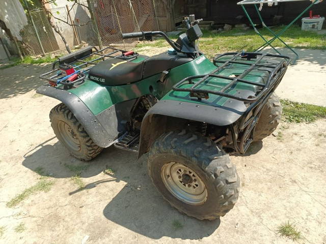 Artic cat 300cc 4x4
