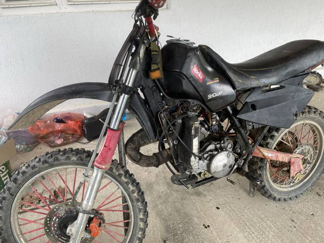 Vand cross 125 in 2 timpi aprilia