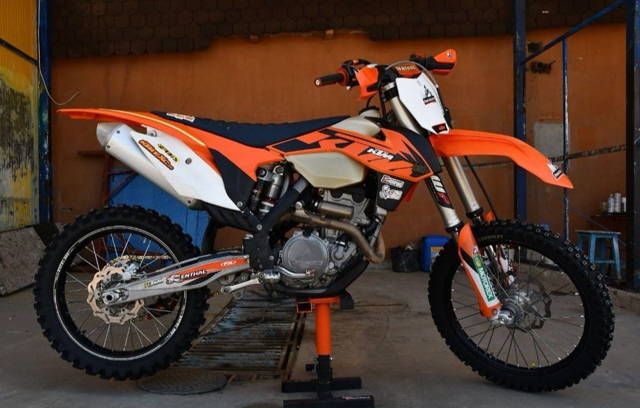Vând KTM 250 sx-f
