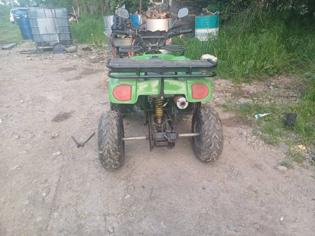 Vând ATV  125 cc