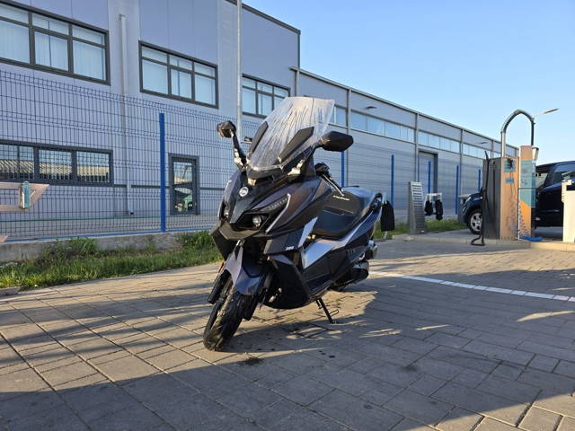 Sym Cruisym 300, an 2023, Maxi Scuter, Proprietar