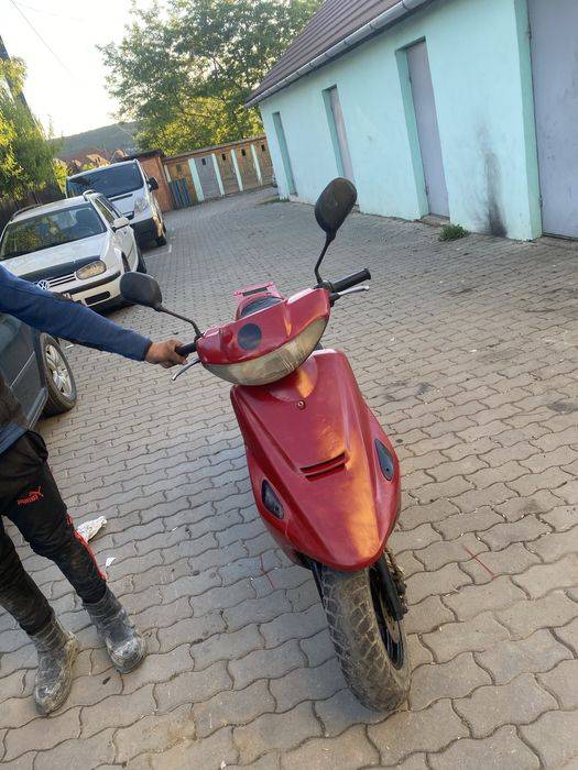Vand rex de 50cc set nou pe el