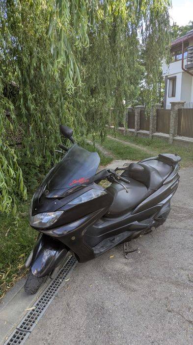 Yamaha majesty 400