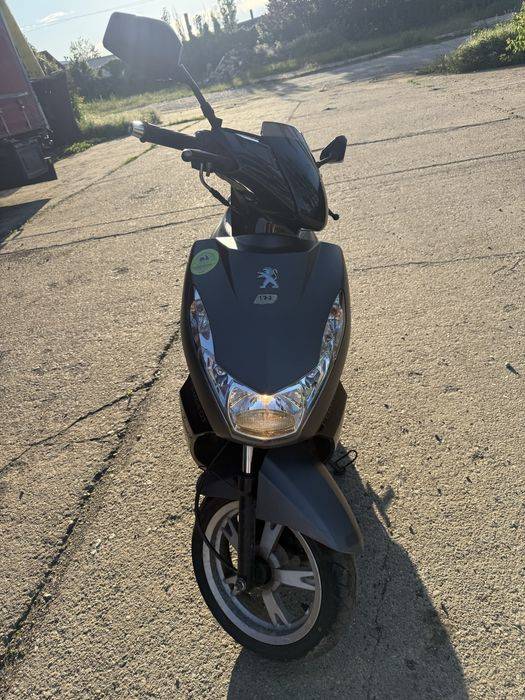 Peugeot Kisbee 25 km