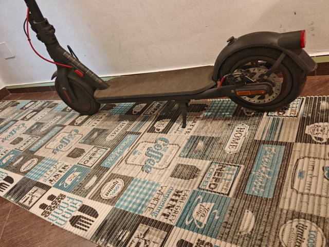 Xiaomi Electric Scooter 4
