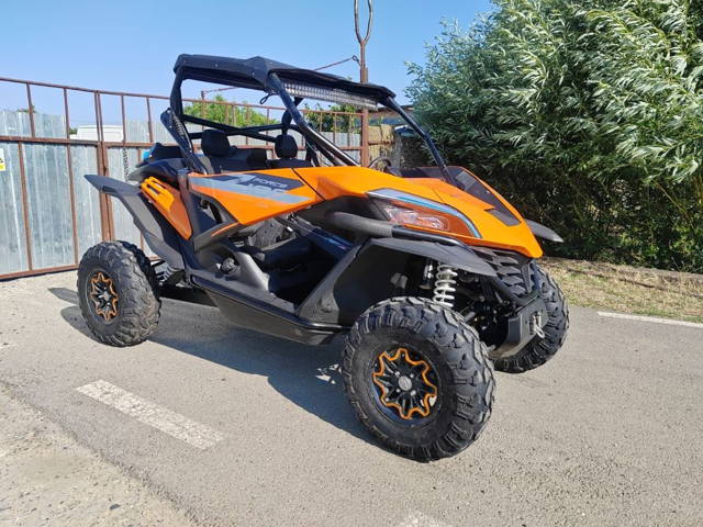 Vând Cf moto zforce 1000