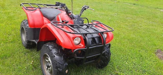 Vând ATV Yamaha Kodiak 400cc 4x4