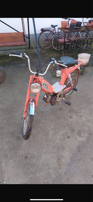 Vand moped in stare de functionare