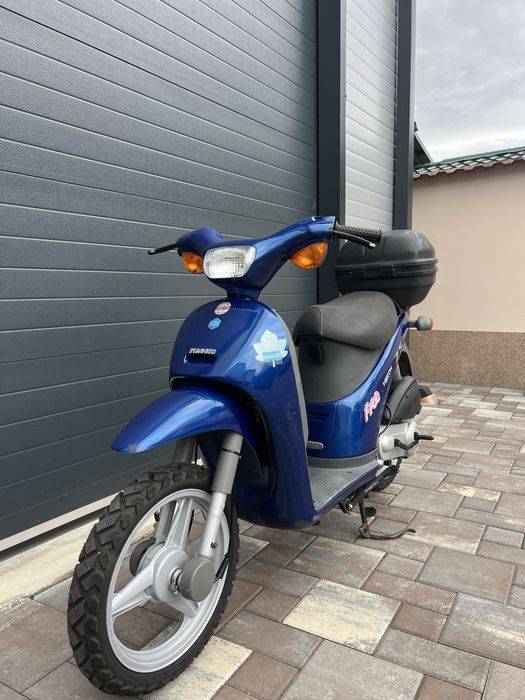 Scuter Piaggio Free Fara Permis 25 Km\H Benzina No Liberty ~ Scarabeo