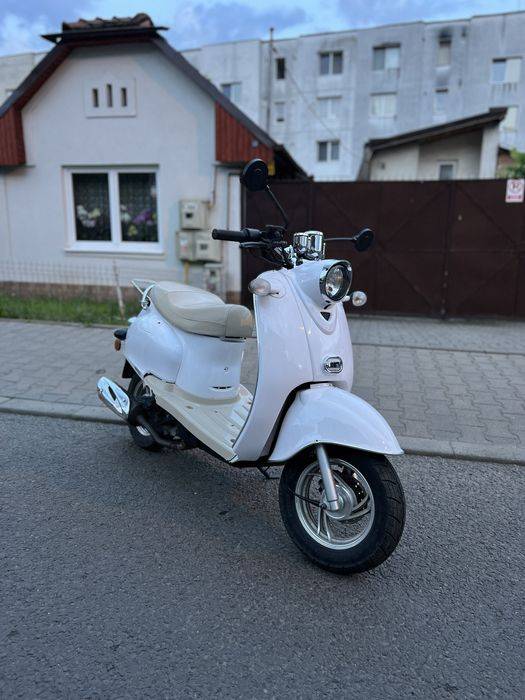 Scuter Retro 49/50 cmc 4t RAR în 06.06.