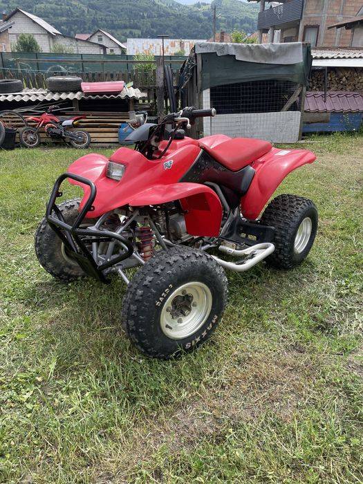 Vând atv honda trx 250ex