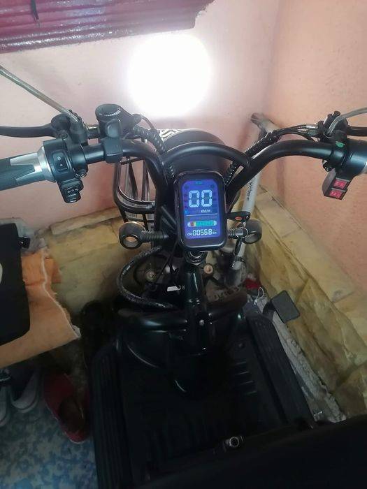 Triciclu electric