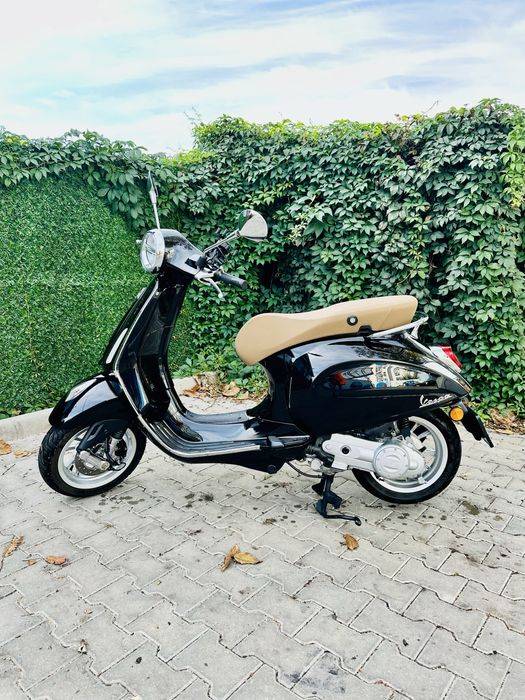 Vespa Primavera 50 / 80 cm3, permis categ B