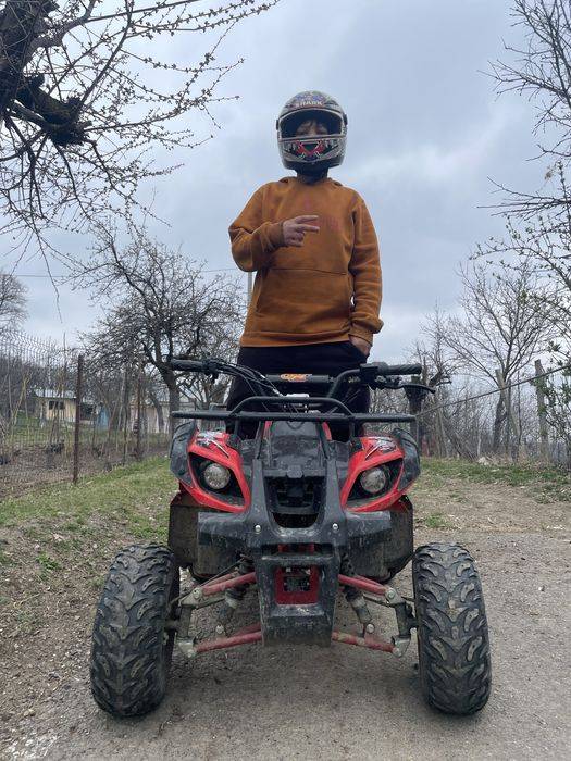Vand atv 125 usor negociabil
