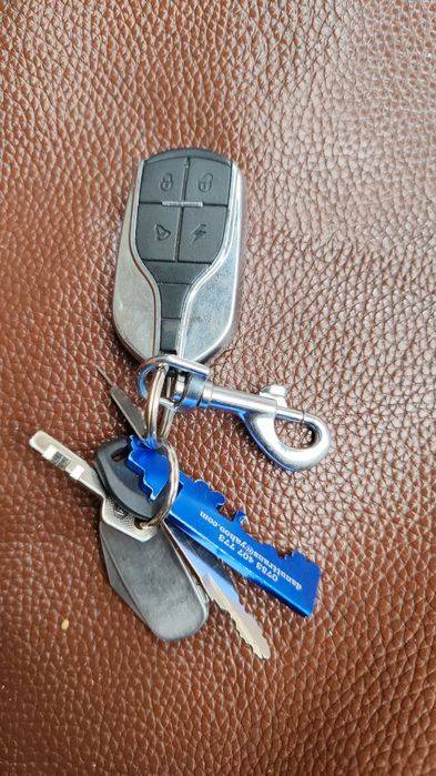 Vând mototereta electrica