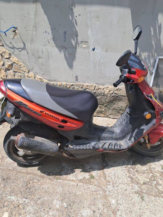 Vand scuter suzuki katana