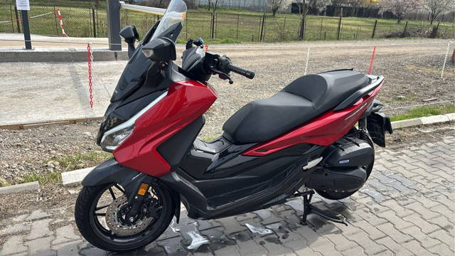 Honda Forza 125