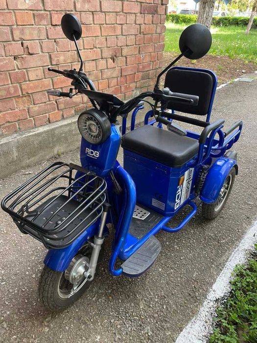 Motociclu (moped)  electric de vânzare