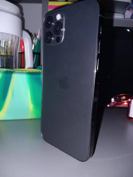 Iphone 12 pro gri